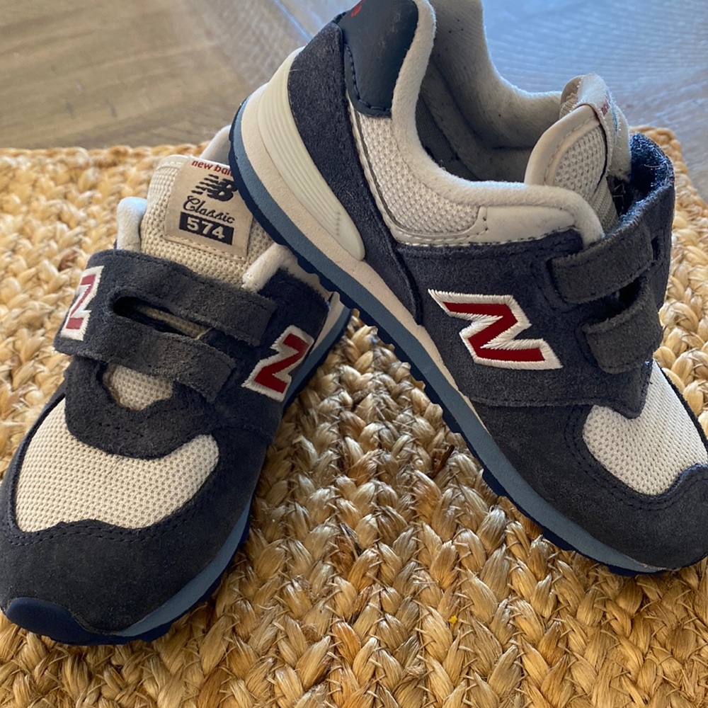 Toddler new balance sneakers